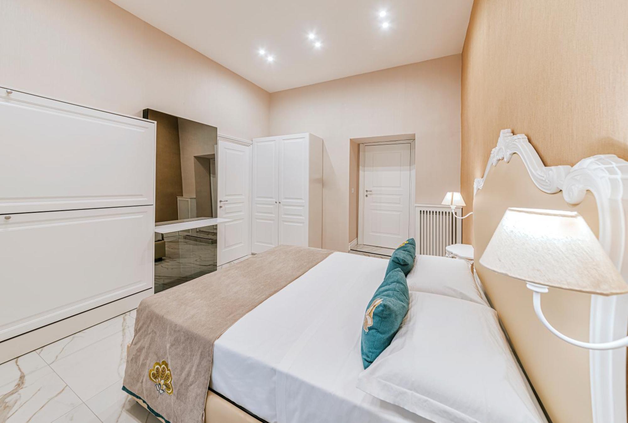 Gentile Suite & Spa Vomero Neapel Exteriör bild